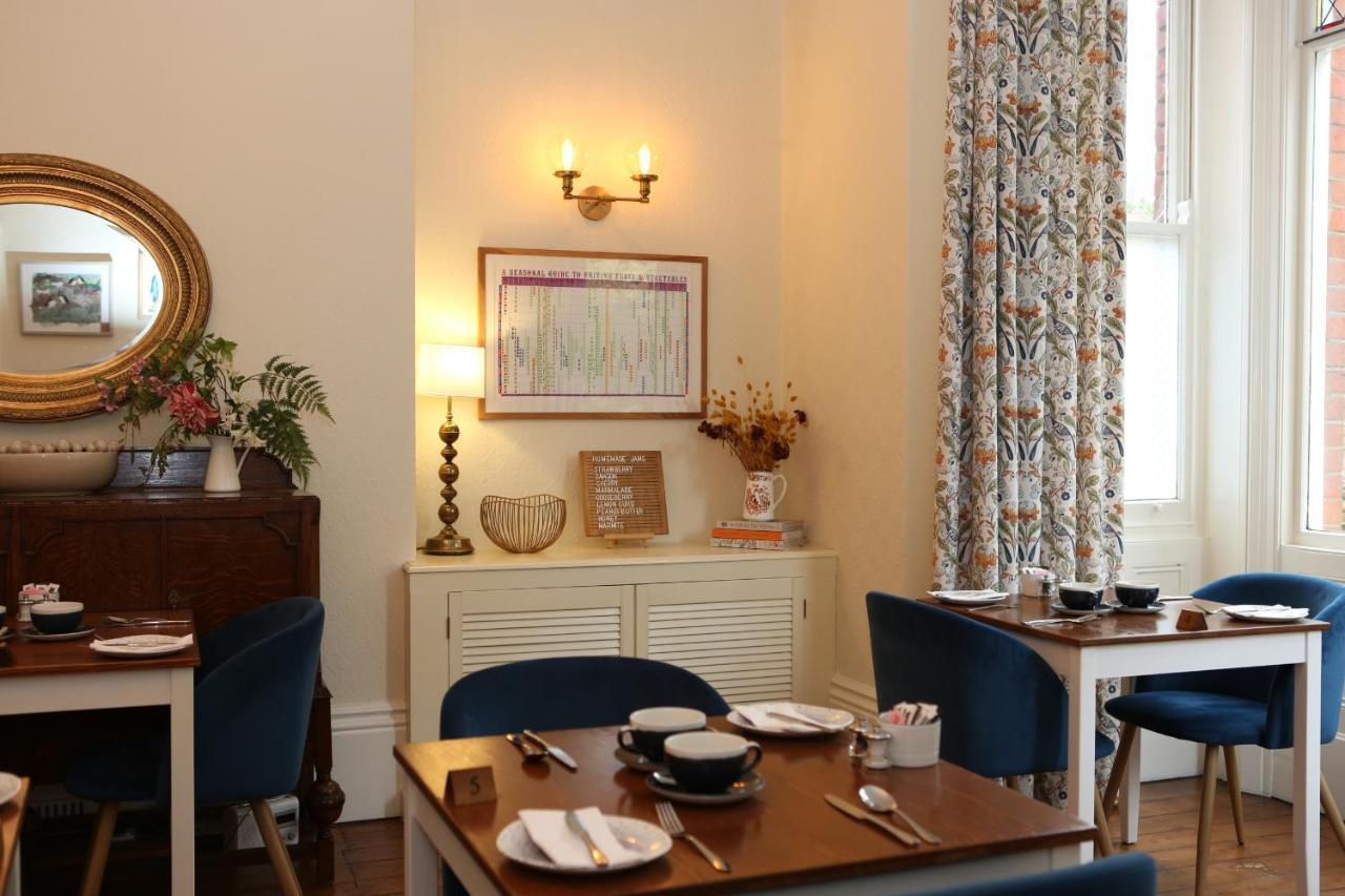 Bed and Breakfast The Cordelia Scarborough Exterior foto